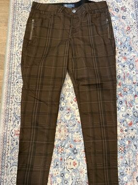 Democracy Abs-Solution Brown Plaid Stretch Pants